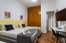 Apartamento em Rio de Janeiro - EL108 (Zona4)