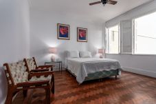 Apartment in Rio de Janeiro - BI701 (Zona3)